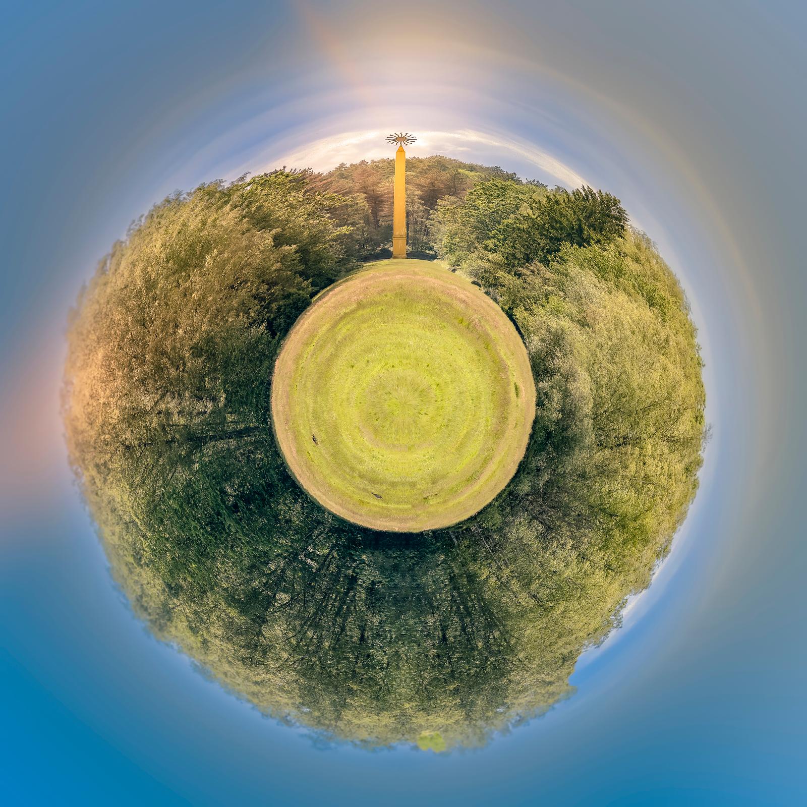 « Gardien du Temps », photographie de la série Planètes Imaginaires de Paul Marnef