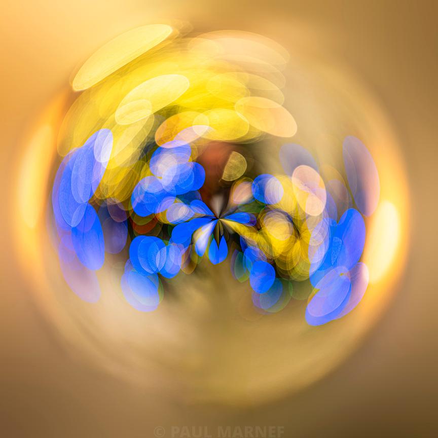 « Les Lanternes de l’Église », photographie de la série Planètes Imaginaires de Paul Marnef