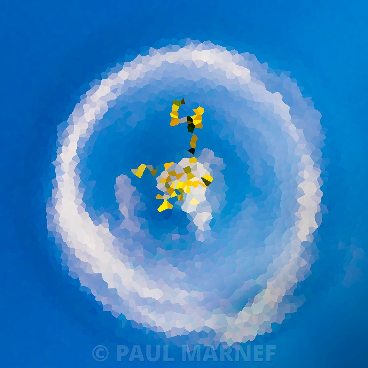 Spirale de points blancs et bleus sur fond profond, ponctuant le centre d'une grappe de facettes jaunes vives et noires.